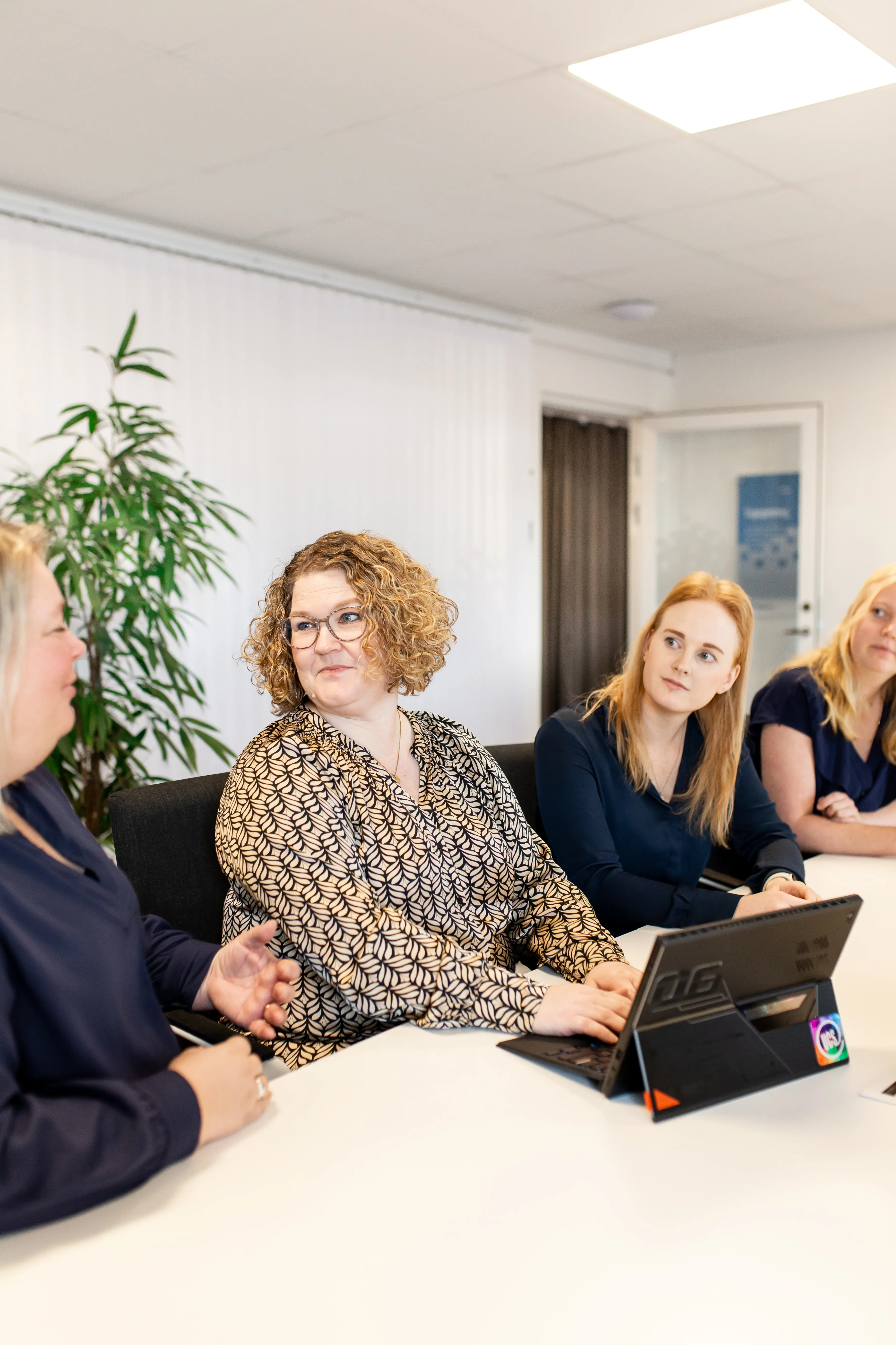Lönekonsult som sköter en kunds lönehantering